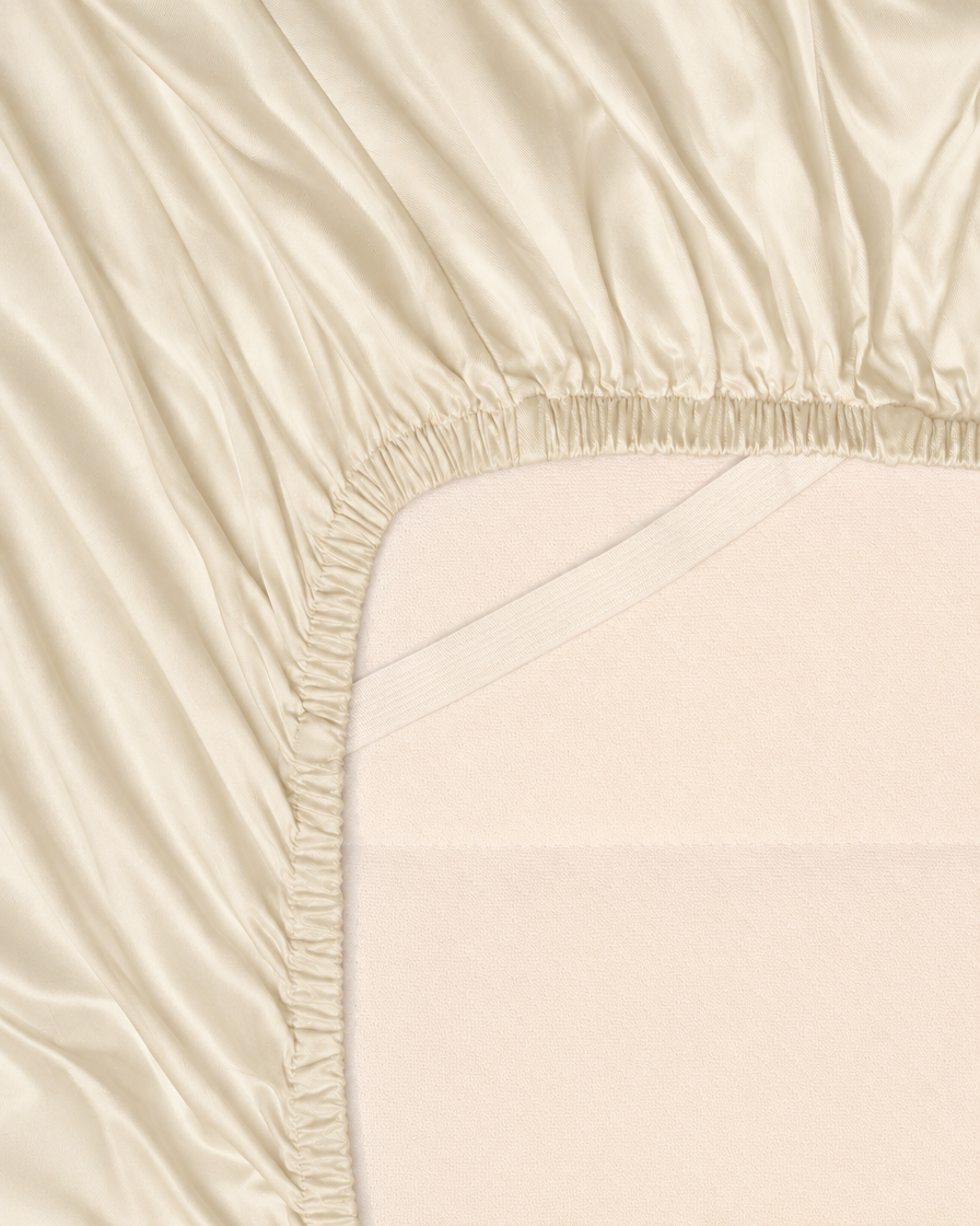 Lyocell sateen fitted sheet – Ivory – fs-corner