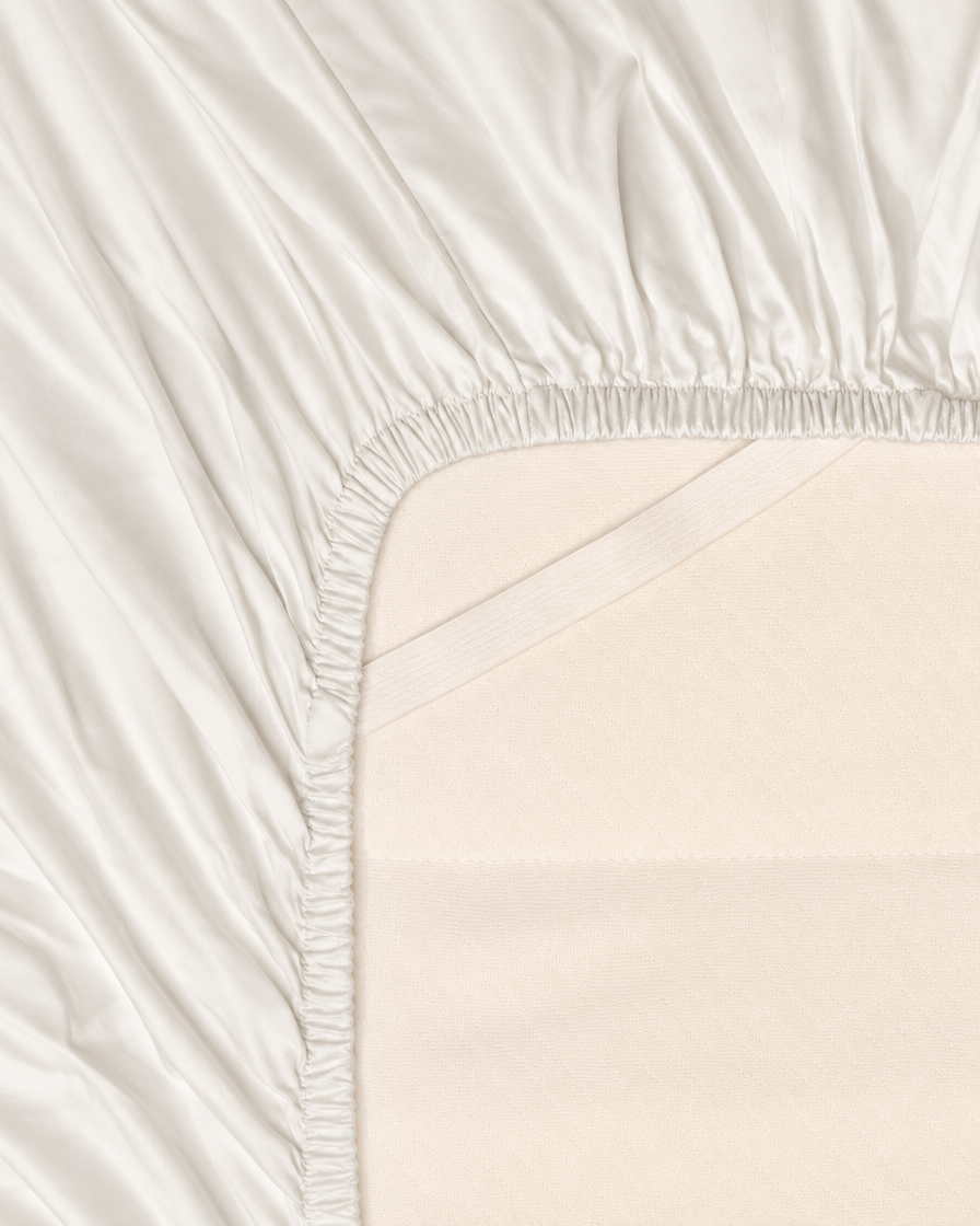 Lyocell sateen fitted sheet – Pearl White – fs-corner